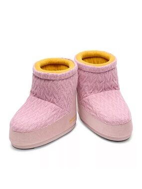 Moon boot knit boots. Fit 5-7